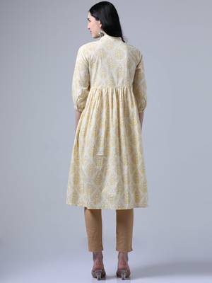 Cream 3/4th sleeves casual wear kurta 5