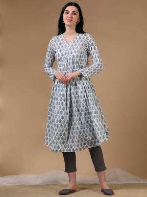 White full sleeves casual wear kurta 1