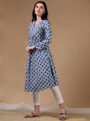 White full sleeves casual wear kurta 2