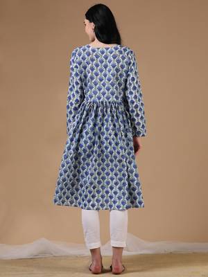 White full sleeves casual wear kurta 4