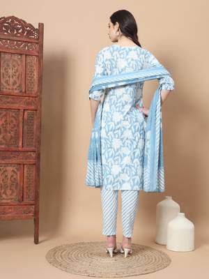 Yufta cotton floral print kurta set dupatta with embroidery 3