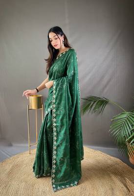 Party Wear Silk Blend Saree 4