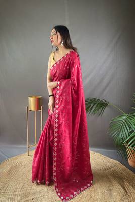 Party Wear Silk Blend Saree 3