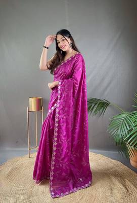 Party Wear Silk Blend Saree 3