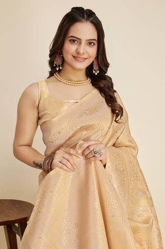   Cream Cotton Silk Saree & Cotton Silk Blouse