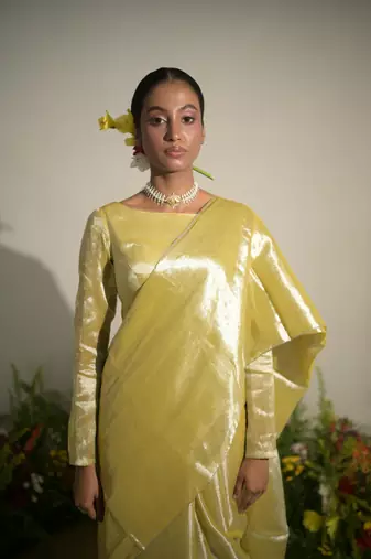 Neon Olive Handloom Tissue Saree without Blouse Piece