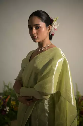 Neon Green Handloom Tissue Saree Without Blouse Piece