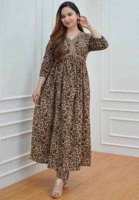 Women's Nyra cut Brown Printed Kurta Pant set 1