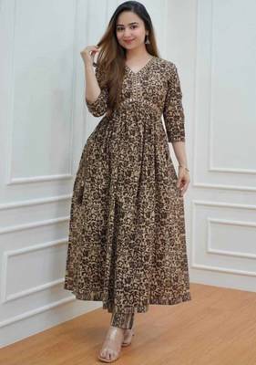 Women's Nyra cut Brown Printed Kurta Pant set 4