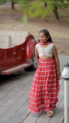 Designer thread embroidery Gorgette lehenga choli 3