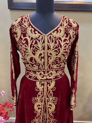 Maroon Georgette Zari Work Kaftan  3