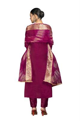 Women's magenta banarasi jari weaving work cotton jacquard dress material 3