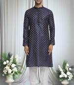 Blue silk blend diamond crest pattern kurta set for men