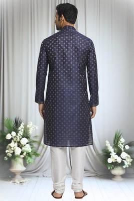 Blue silk blend diamond crest pattern kurta set for men 4