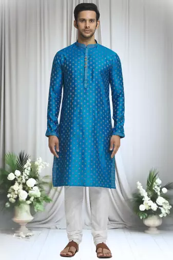 Blue silk blend floral motif pattern kurta set for men
