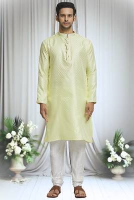 Yellow silk blend bloom motif pattern kurta set for men 3