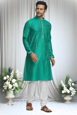 Green silk blend floweret motif pattern kurta set for men 2
