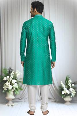 Green silk blend floweret motif pattern kurta set for men 4