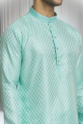 Green silk blend damask motif pattern kurta set for men 2