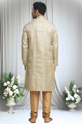 Beige silk blend quad swerve pattern kurta set for men 2