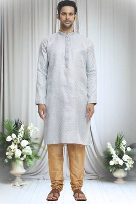 Grey silk blend plain geometric pattern kurta and churidar set for men 3