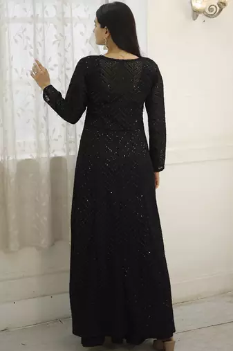 Black colour looking gown with shrug