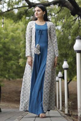 Blue colour looking gown with shrug 3