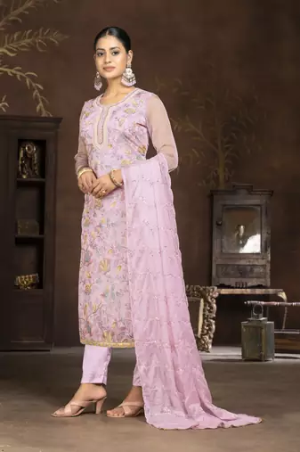 Peach colour ethnic suits for trendy party looks