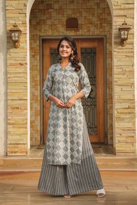 Cassic looking top with palazzo in girlish grey colour for festive looks 1