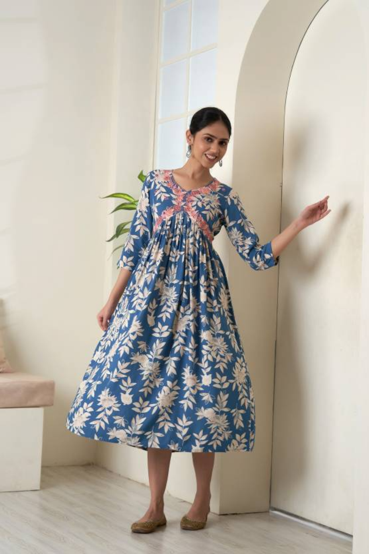 Womens Rayon Self Designer Floral Printed Blue Flared Kurtis 