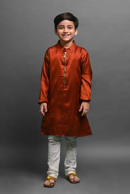 Vesham emblished kurta with pajama set for boys 1