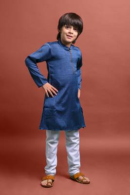 Vesham emblished kurta with pajama set for boys 2