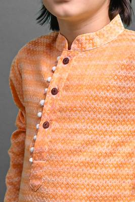 Vesham emblished kurta with pajama set for boys 5