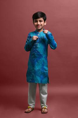 Vesham emblished kurta with pajama set for boys 4
