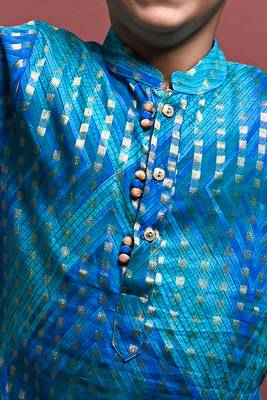 Vesham emblished kurta with pajama set for boys 5