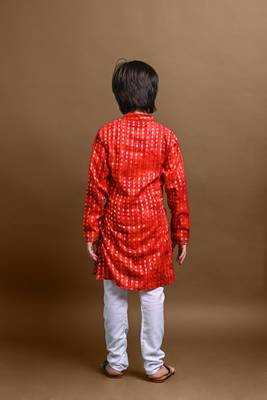 Vesham emblished kurta with pajama set for boys 3