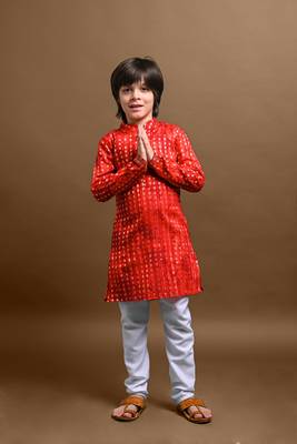 Vesham emblished kurta with pajama set for boys 4