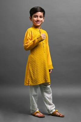 Vesham embroidred kurta with pajama set for boys 2