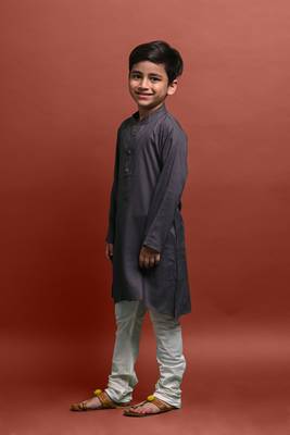 Vesham solid grey kurta with pajama for kid 2