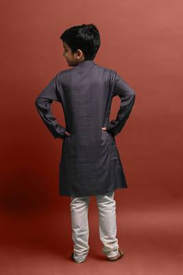 Vesham solid grey kurta with pajama for kid 4