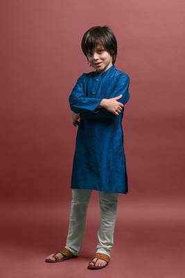Vesham solid green kurta with pajama for kid 5