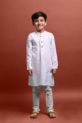 Vesham solid white kurta with pajama for kid 1