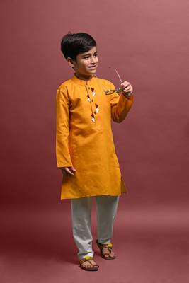 Vesham emblished kurta with pajama set for boys 4