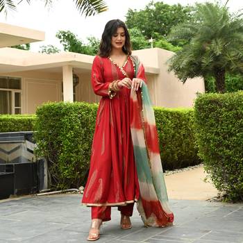Designer gold print and coin lace work Flared rayon kurta pant with chiffon dupatta set for women 3