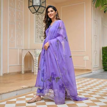 Tabby organza fabric full flared flower print gown pant with dupatta set 5