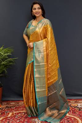 Gold jaccaurd work kanjivaram silk saree with blouse 1