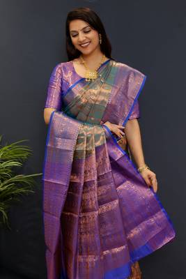 Dark green jaccaurd work kanjivaram silk saree with blouse 4