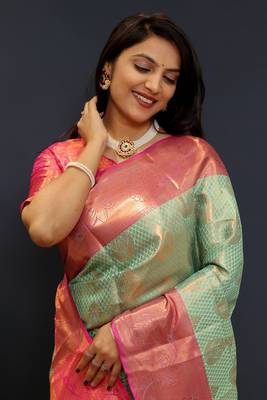 Light blue jaccaurd work kanjivaram silk saree with blouse 4