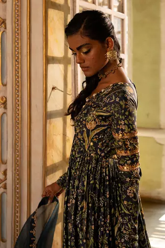 Mayra wild flower anarkali set