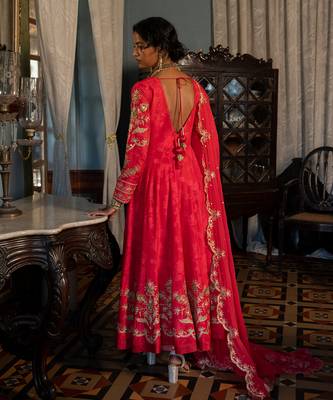 Aura embroidered anarkali set 4